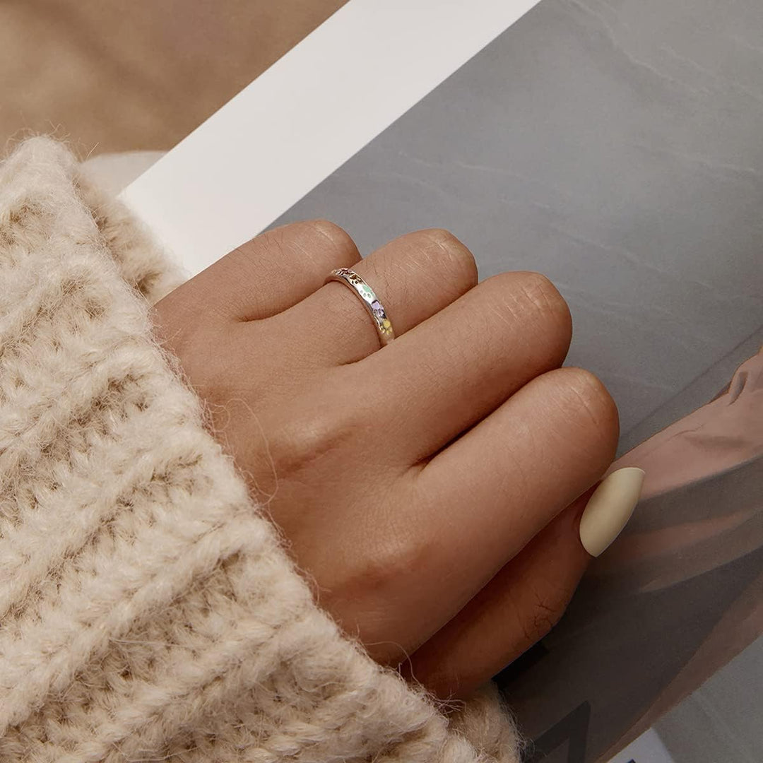 Stříbrný prsten s tlapkou