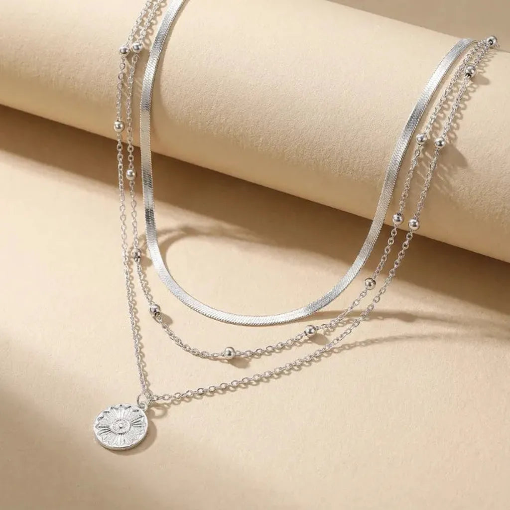 Stříbrný náhrdelník