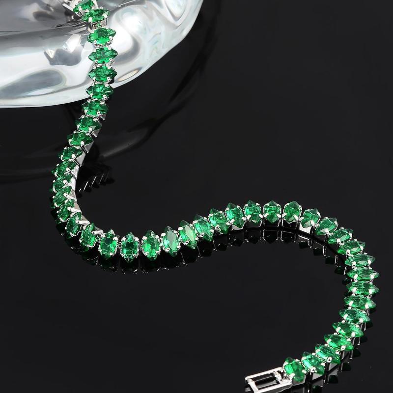 Náramek se smaragdovými kameny
