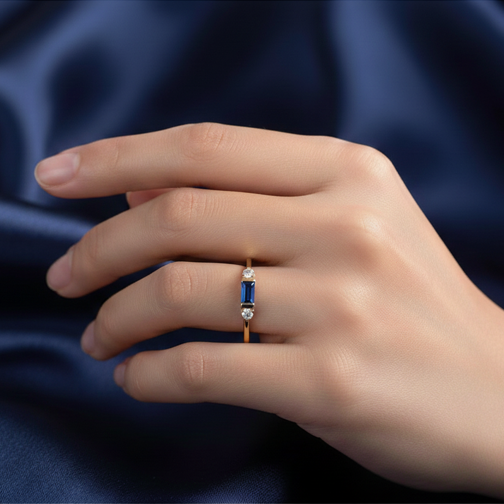 Zlatý prsten centrální modrý kámen