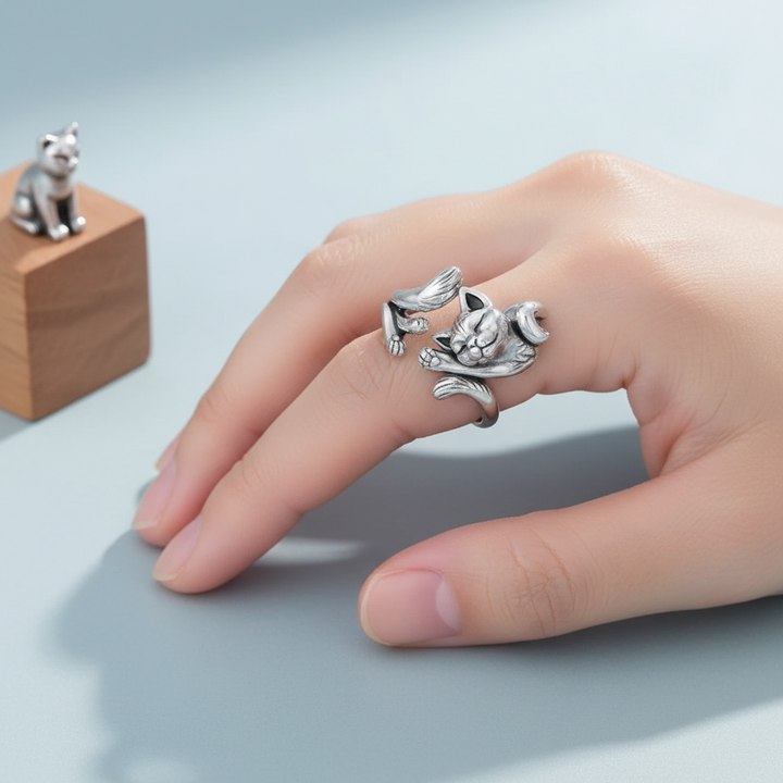 Nastavitelný retro stříbrný prsten kočička