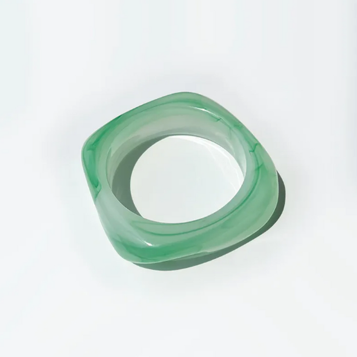 Barevný čtvercový akrylový náramek