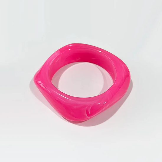 Barevný čtvercový akrylový náramek