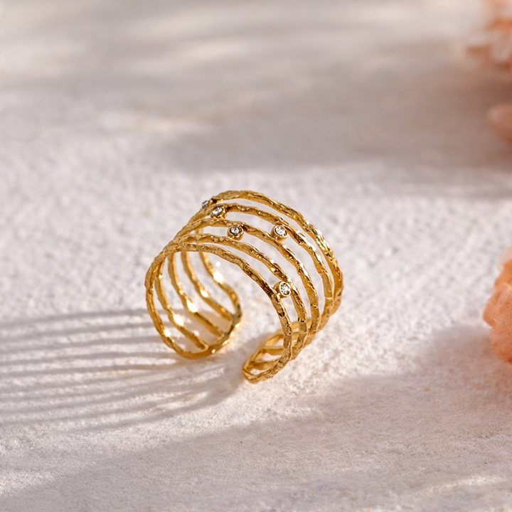 Zlatý prsten mnohonásobná elegance