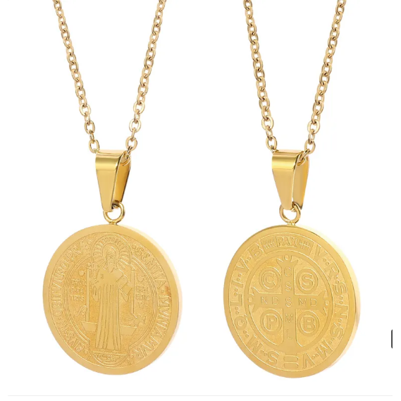 Náhrdelník s kulatým medailonem tvaru O