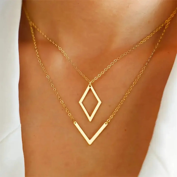 Elegantní náhrdelník geometrický V přívěsek