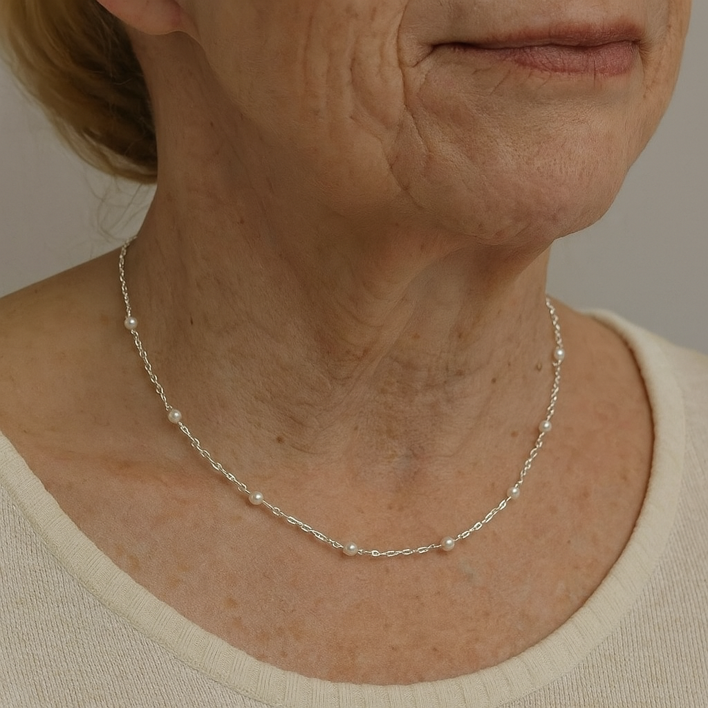 Elegante ketting met sprankelende parels