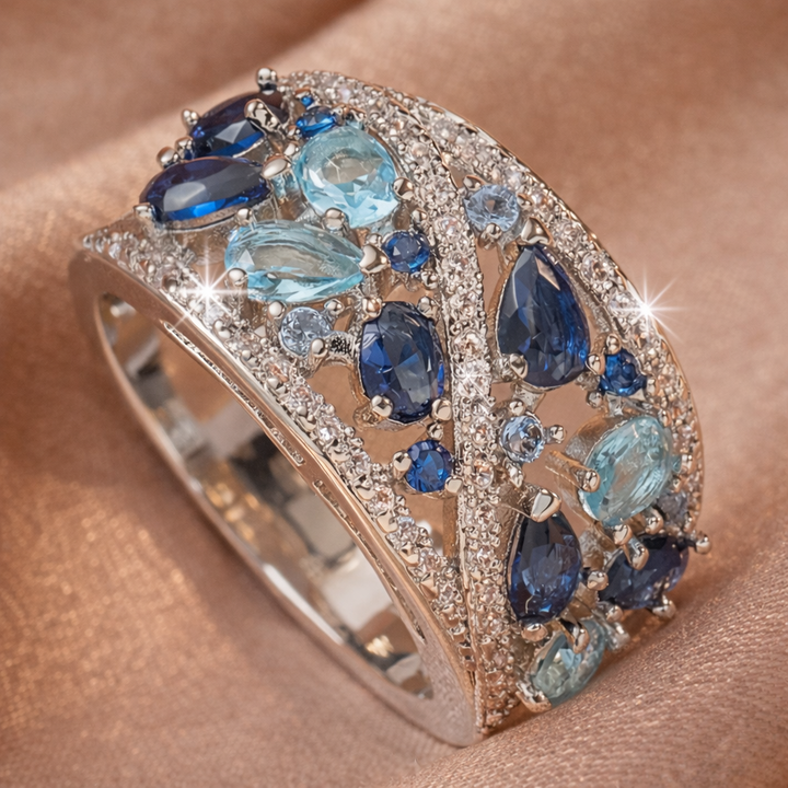 Modrý luxusní prsten