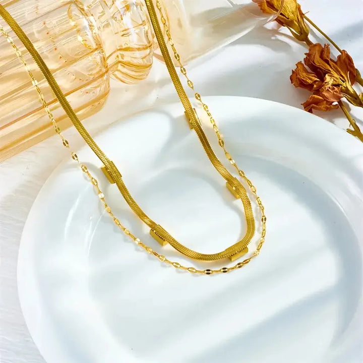 Retro zlatý dvouvrstvý náhrdelník Sorella