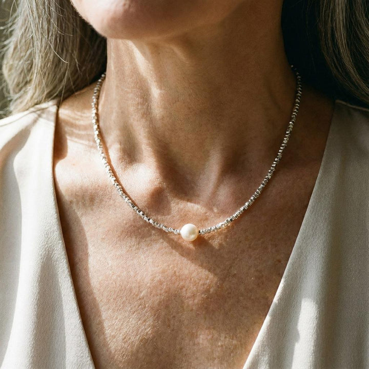 Retro ketting met margrieten