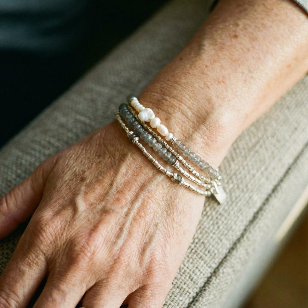 Retro sada náramků