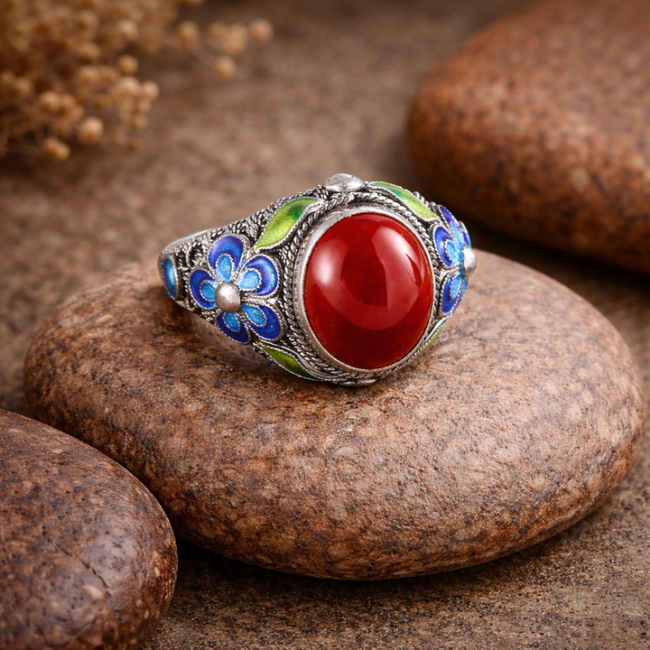 Nastavitelný stříbrný prsten červený kámen