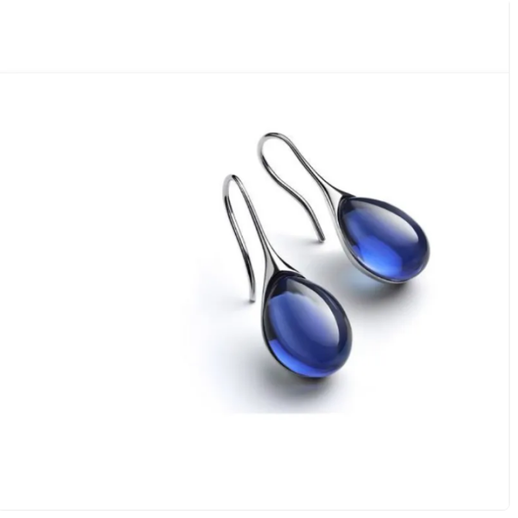 Náušnice s vestavěným opálem