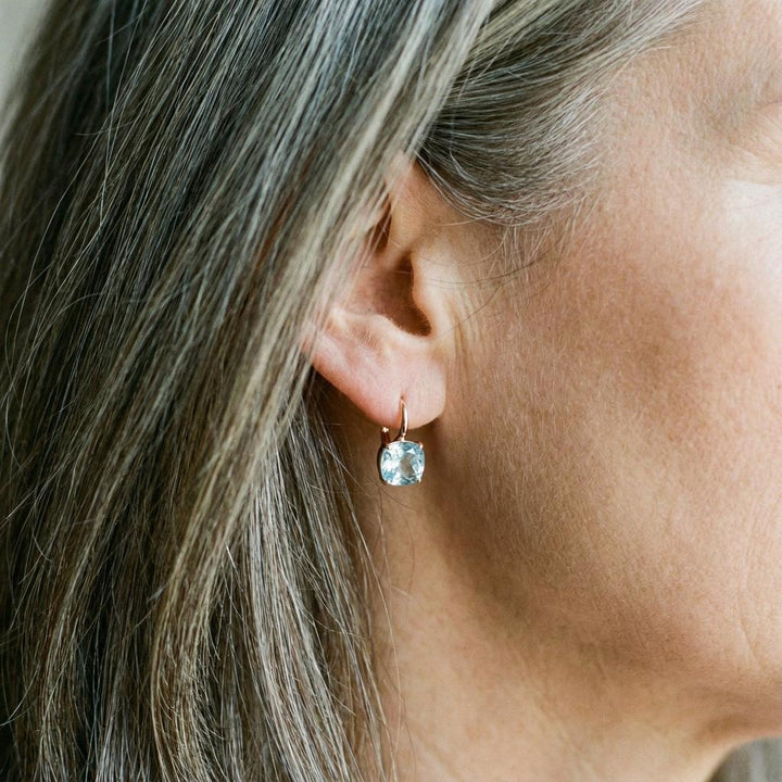 Vintage modrá Brigitte zirkonie