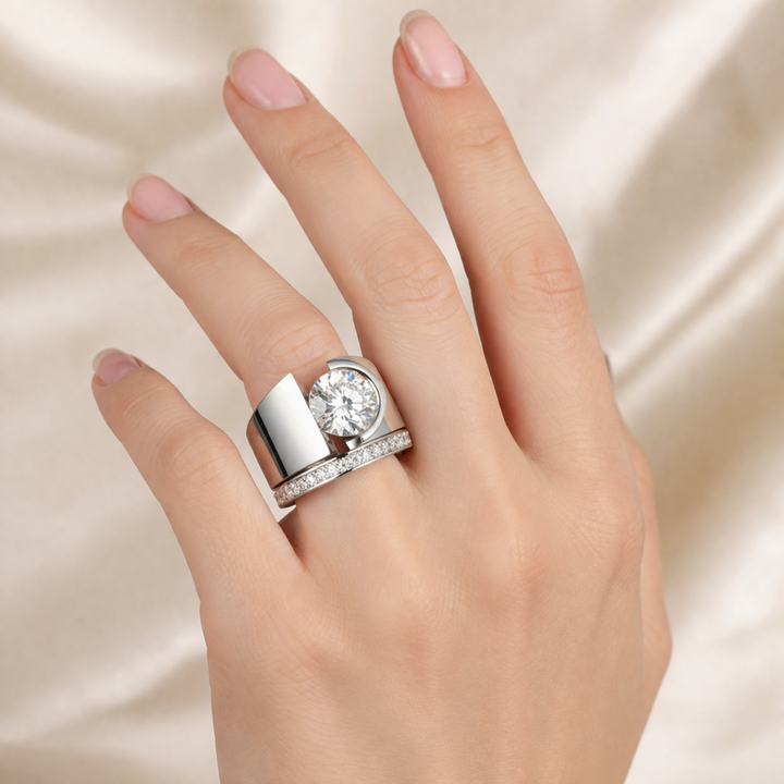 Stříbrný prsten oslnivý lesk